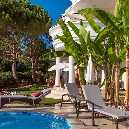 Apartment Palace Clara 1 Island Krk By *