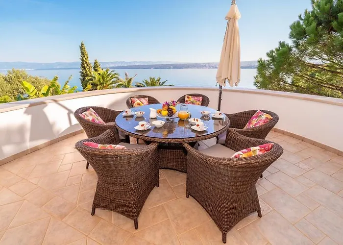 Palace Clara 1 Island Krk By Διαμέρισμα *